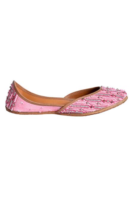 The Golden Wasp_Pink Sequins Jamiti Embroidered Juttis _at_Aza_Fashions