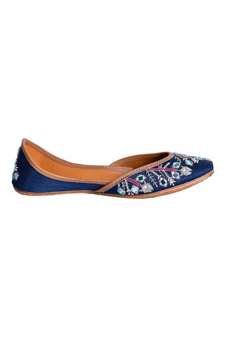 The Golden Wasp_Blue Mirror Mahru Embroidered Juttis _at_Aza_Fashions