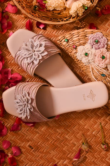 The Golden Wasp Rabia Embellished Slides 