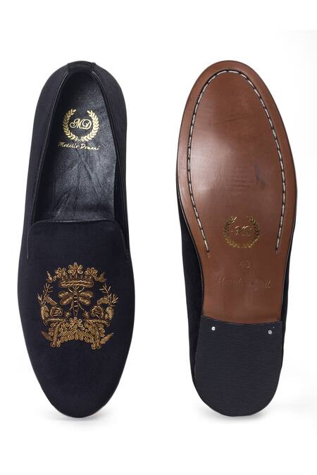 Buy Domani Black Embroidered Emperor Bee Slipons Online at Aza Fashions Buy_Domani_Black Embroidered Emperor Bee Slipons _Online_at_Aza_Fashions