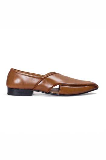 Domani Brown Peshawari Slip-ons Online at Aza Fashions Domani_Brown Peshawari Slip-ons _Online_at_Aza_Fashions