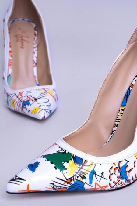 Buy_Mykono_White Graphic Pointed Toe Stiletto Pumps _Online_at_Aza_Fashions