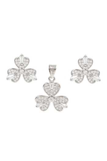 Sangeeta Boochra Silver Plated Crystals Dazzling Dreams Clover Pendant Set Online at Aza Fashions Sangeeta Boochra_Silver Plated Crystals Dazzling Dreams Clover Pendant Set _Online_at_Aza_Fashions