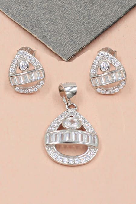 Buy Silver Plated Cubic Zirconia Embellished Tear Drop Pendant Set By Sangeeta Boochra Online At 9040