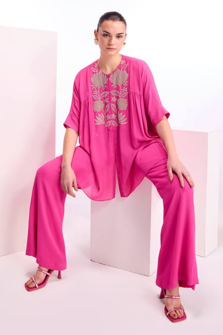 Namrata Joshipura_Fuchsia Textured Georgette Embroidery Thread Hibiscus Gathered Top And Pant Set_at_Aza_Fashions