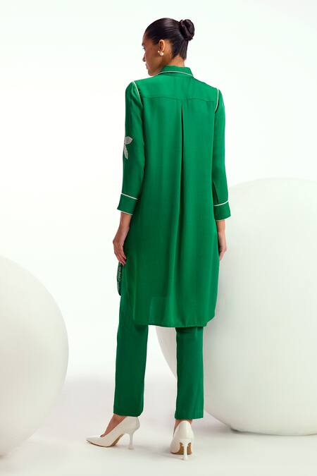 Shop Namrata Joshipura Green Viscose Linen Embellished Floral Collar Amara Straight Tunic at Aza Fashions Shop_Namrata Joshipura_Green Viscose Linen Embellished Floral Collar Amara Straight Tunic_at_Aza_Fashions