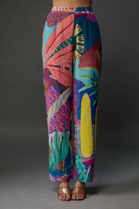 Buy PS Pret By Payal Singhal Purple Crepe Printed Tropical V Neck Long Kaftan Online at Aza Fashions Buy_PS Pret By Payal Singhal_Purple Crepe Printed Tropical V Neck Long Kaftan_Online_at_Aza_Fashions