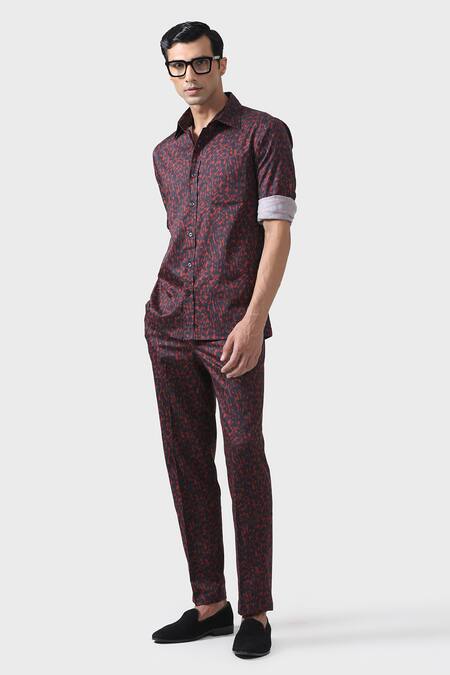 Raghavendra Rathore Jodhpur_Black Cotton Satin Embroidery Elegance Unwind Night Suit _at_Aza_Fashions