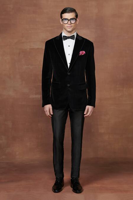 Raghavendra Rathore Jodhpur Black Cotton, Velvet Opulent Midnight Tuxedo Jacket Online at Aza Fashions Raghavendra Rathore Jodhpur_Black Cotton, Velvet Opulent Midnight Tuxedo Jacket _Online_at_Aza_Fashions