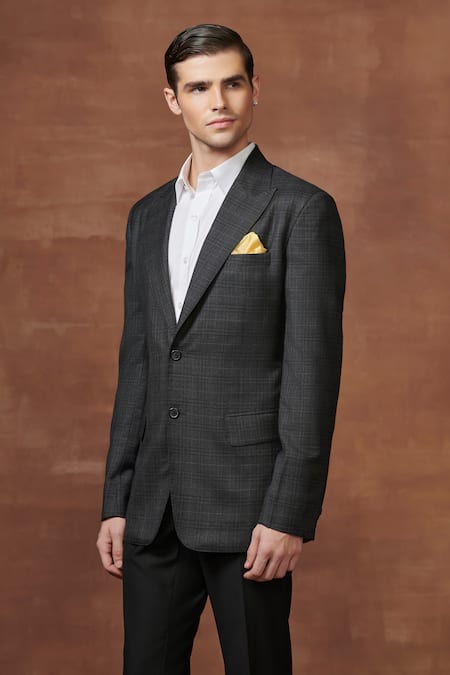 Raghavendra Rathore Jodhpur_Grey Cashmere Dream Weave Tuxedo Jacket _Online_at_Aza_Fashions