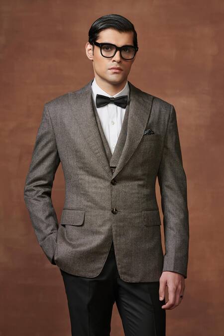 Raghavendra Rathore Jodhpur_Grey Wool Solid Textured Tuxedo Jacket _Online_at_Aza_Fashions