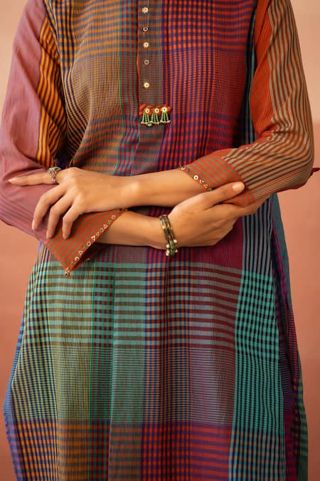 Buy_Swatti Kapoor_Multi Color , Handloom Round Neck Asim Printed Kurta _Online_at_Aza_Fashions