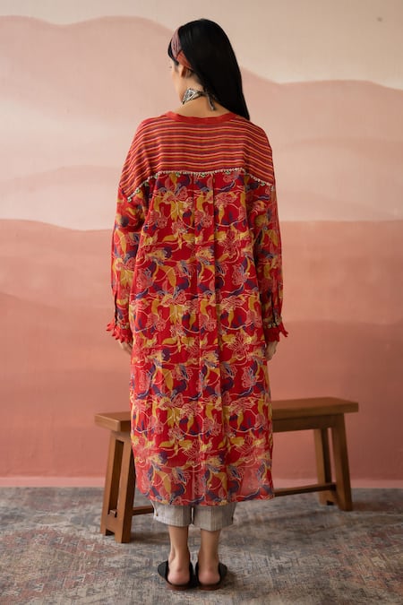 Shop Swatti Kapoor Red Cotton, Chanderi Embroidery, Sequins Dilek Hand Block Print Kurta With Slip at Aza Fashions Shop_Swatti Kapoor_Red Cotton, Chanderi Embroidery, Sequins Dilek Hand Block Print Kurta With Slip _at_Aza_Fashions