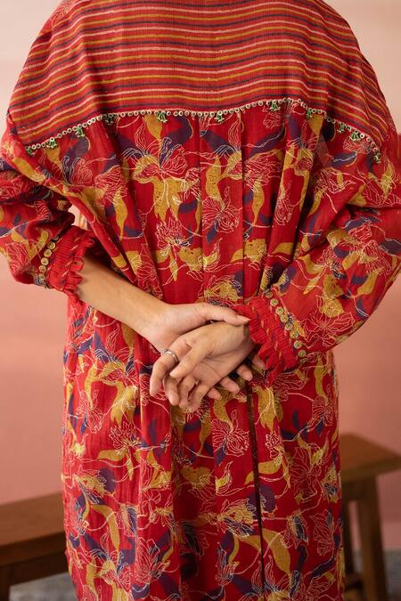 Swatti Kapoor Red Cotton, Chanderi Embroidery, Sequins Dilek Hand Block Print Kurta With Slip at Aza Fashions Swatti Kapoor_Red Cotton, Chanderi Embroidery, Sequins Dilek Hand Block Print Kurta With Slip _at_Aza_Fashions