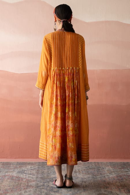Swatti Kapoor_Orange Woven Chanderi 40gm Block Printed Ebinoy Kurta With Slip _Online_at_Aza_Fashions