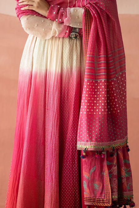 Buy Swatti Kapoor Pink Woven 40gm Chanderi Block Printed Eman Dupatta Online at Aza Fashions Buy_Swatti Kapoor_Pink Woven 40gm Chanderi Block Printed Eman Dupatta _Online_at_Aza_Fashions
