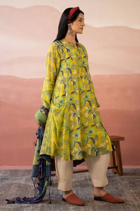 Swatti Kapoor Yellow Woven 40gm Chanderi Block Faiz Kurta With Slip at Aza Fashions Swatti Kapoor_Yellow Woven 40gm Chanderi Block Faiz Kurta With Slip _at_Aza_Fashions