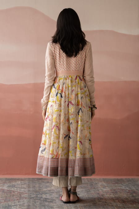 Shop_Swatti Kapoor_White Chanderi Beads V-neck Jadan Floral Print Kurta _at_Aza_Fashions