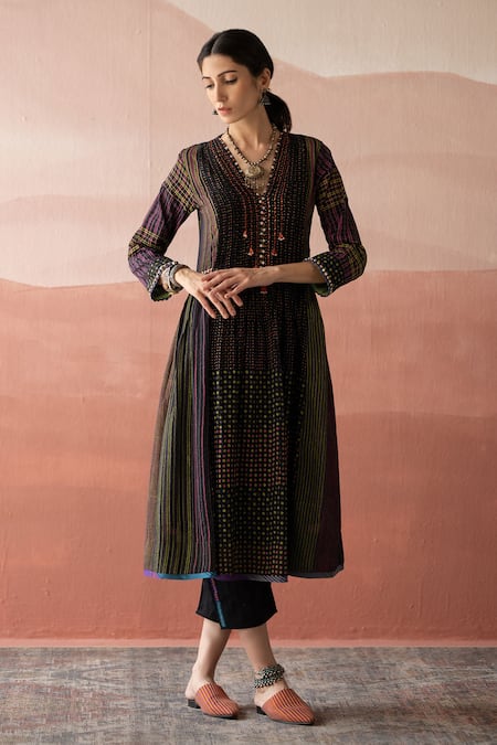 Swatti Kapoor Nailah Polka Dot Print Kurta 