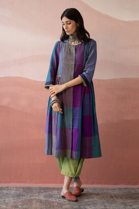 Swatti Kapoor Multi Color , Handloom Beads Round Neck Sabri Checkered Woven Kurta at Aza Fashions Swatti Kapoor_Multi Color , Handloom Beads Round Neck Sabri Checkered Woven Kurta _at_Aza_Fashions
