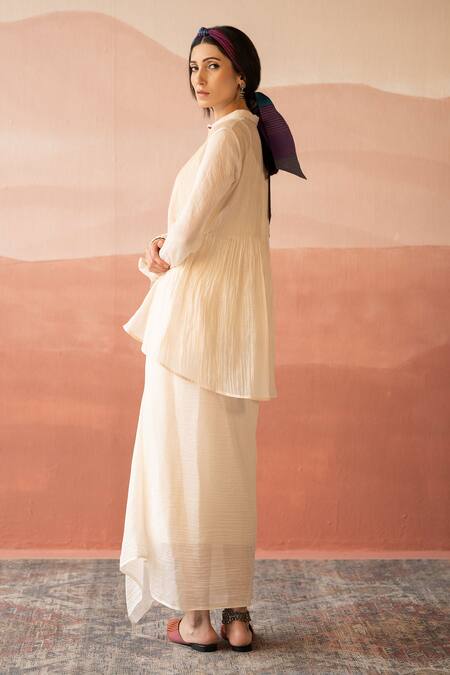 Swatti Kapoor_White Chanderi, Cotton Beads Collared Tanta Textured Shirt _Online_at_Aza_Fashions