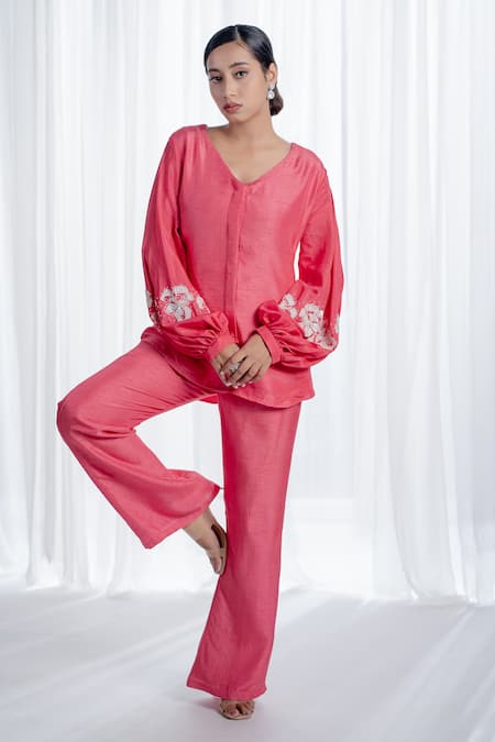 Harshita Jain_Pink Silk Sequins V-neck Floral Embroidered Top And Pant Set _Online_at_Aza_Fashions