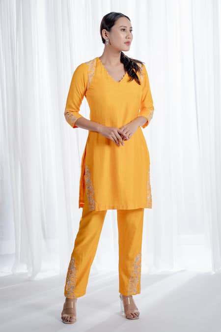 Buy_Harshita Jain_Yellow Organza, Satin Pearls, Sequins, Beads, Thread Straight Kurta Pant Set _Online_at_Aza_Fashions