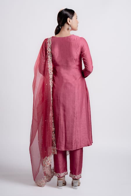 Harshita Jain Floral Sequin Hand Embroidered Straight Kurta & Pant Set 