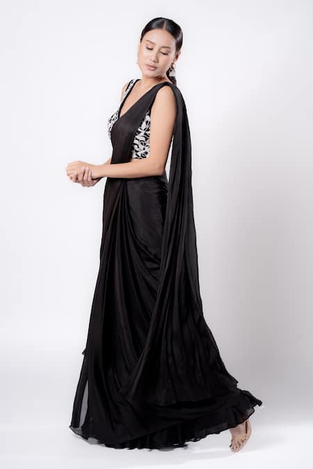 Harshita Jain_Black Chiffon Sequins, Embroidery V-neck Layered Pre-draped Saree With Blouse _Online_at_Aza_Fashions