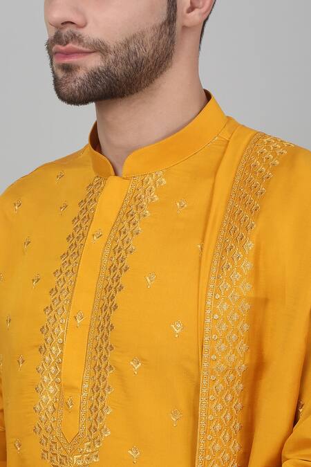 Aham-Vayam Yellow Cotton Embroidery, Sequins Riwayat Thread Kurta Set at Aza Fashions Aham-Vayam_Yellow Cotton Embroidery, Sequins Riwayat Thread Kurta Set _at_Aza_Fashions