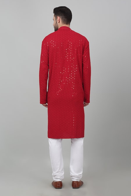 Aham-Vayam Thread & Sequin Work Kurta Set 