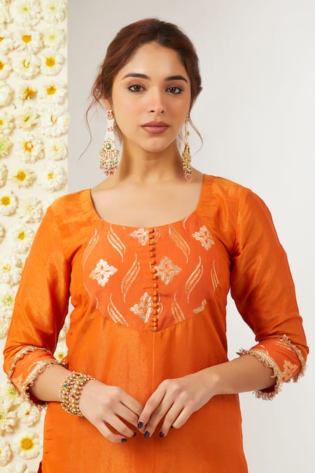 Tashee_Orange Tissue, Chanderi Embroidery Round Neck Floral Kurta Pant Set _at_Aza_Fashions
