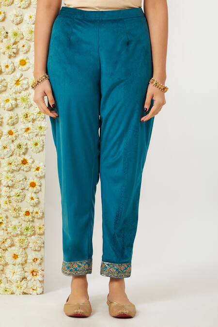 Tashee_Blue Velvet, Organza Embroidery Split V-neck Floral Work Kurta Pant Set _Online_at_Aza_Fashions