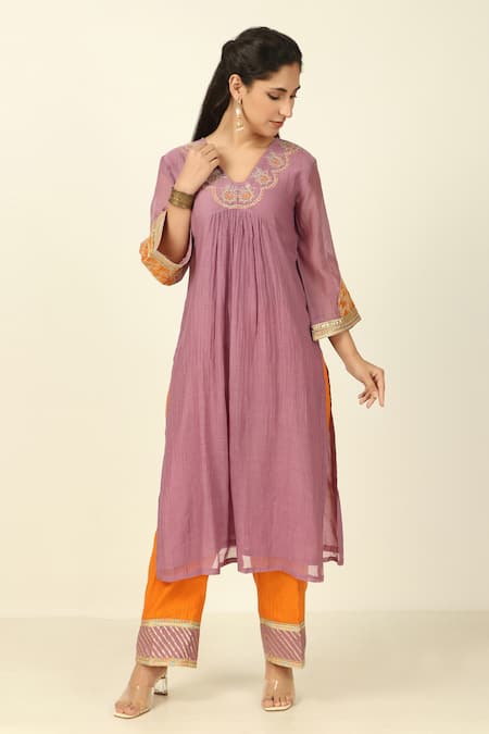 Shop_Tashee_Purple Chanderi, Cotton Lace, Embroidery V-neck Threadwork Kurta Pant Set _Online_at_Aza_Fashions