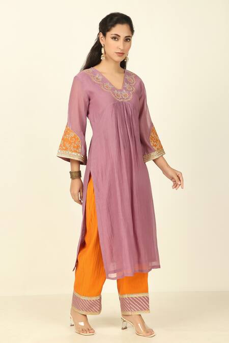 Buy_Tashee_Purple Chanderi, Cotton Lace, Embroidery V-neck Threadwork Kurta Pant Set 