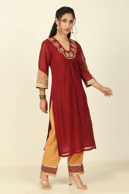Tashee Maroon Chanderi, Cotton Embroidery Collared Straight Kurta With Pant at Aza Fashions Tashee_Maroon Chanderi, Cotton Embroidery Collared Straight Kurta With Pant _at_Aza_Fashions