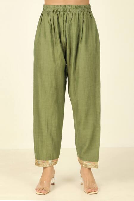 Tashee_Pink Chanderi, Cotton Embroidery, Gota Patti V-neck Straight Fit Kurta With Pant _Online_at_Aza_Fashions