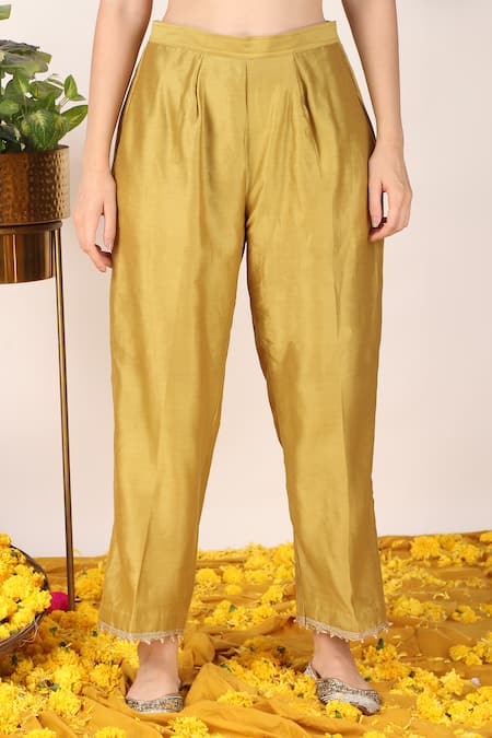 Tashee_Black Chanderi, Organza Embroidery, Lace Zari Blossom Yoke Kurta Pant Set _Online_at_Aza_Fashions