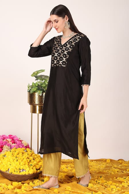 Shop_Tashee_Black Chanderi, Organza Embroidery, Lace Zari Blossom Yoke Kurta Pant Set _Online_at_Aza_Fashions