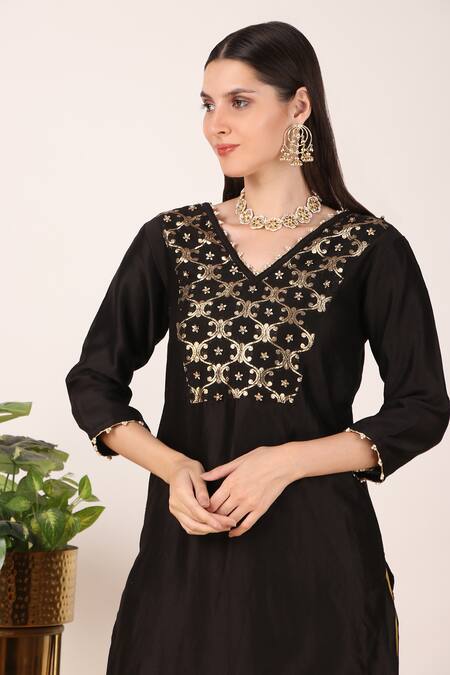 Shop_Tashee_Black Organza, Chanderi Embroidery, Pearls Zari Blossom Yoke Kurta With Pant _Online_at_Aza_Fashions