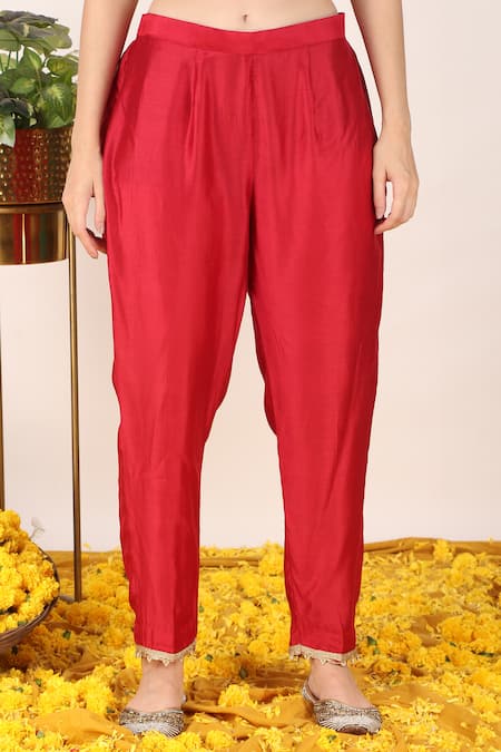 Tashee_Red Organza, Chanderi Zari, Pearls, Lace Weaved Florin Neckline Anarkali Set _Online_at_Aza_Fashions