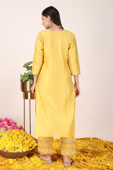 Shop_Tashee_Yellow Organza, Chanderi Zari Round Florin Jaal Applique Yoke Kurta With Pant _at_Aza_Fashions