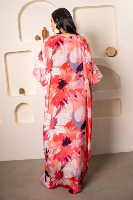 Shop Saangi Pink Crepe Embroidery, Sequins V-neck Floral Print Flared Sleeve Kaftan at Aza Fashions Shop_Saangi_Pink Crepe Embroidery, Sequins V-neck Floral Print Flared Sleeve Kaftan_at_Aza_Fashions