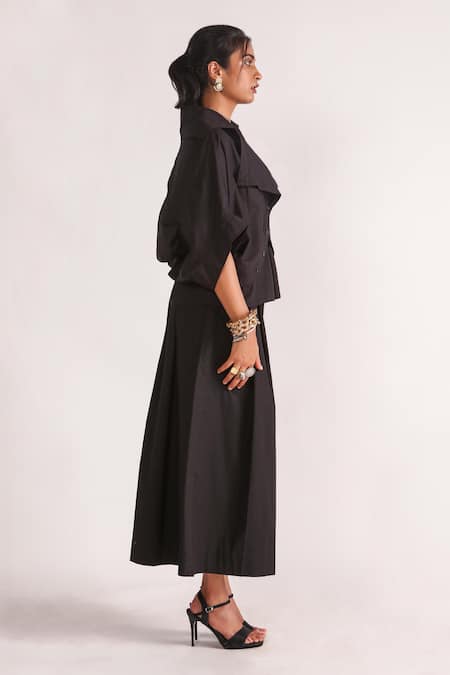 Buy_House Of Three_Black Poplin Collared Alef Drop Shoulder Shirt _Online_at_Aza_Fashions