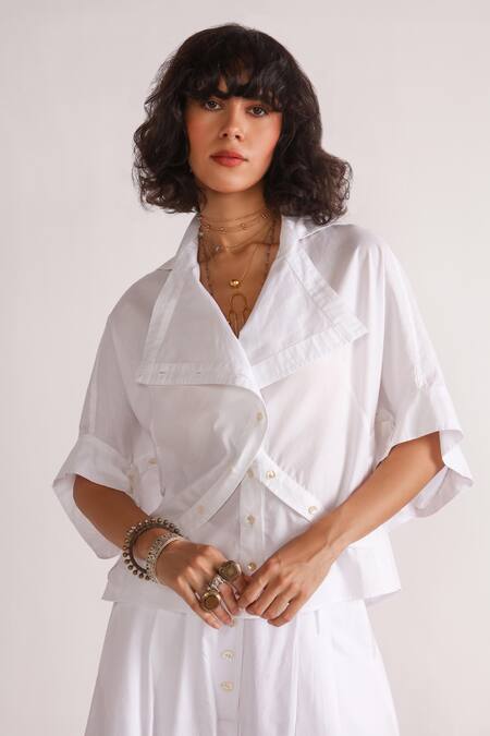 Buy_House Of Three_White Poplin Collared Alef Drop Shoulder Asymmetric Shirt _Online_at_Aza_Fashions