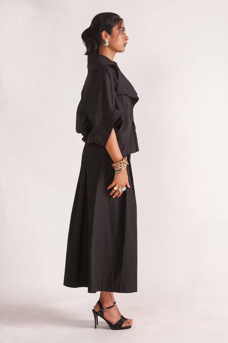 House Of Three Black Poplin Hridaya Pleated Wide Leg Pant Online at Aza Fashions House Of Three_Black Poplin Hridaya Pleated Wide Leg Pant _Online_at_Aza_Fashions