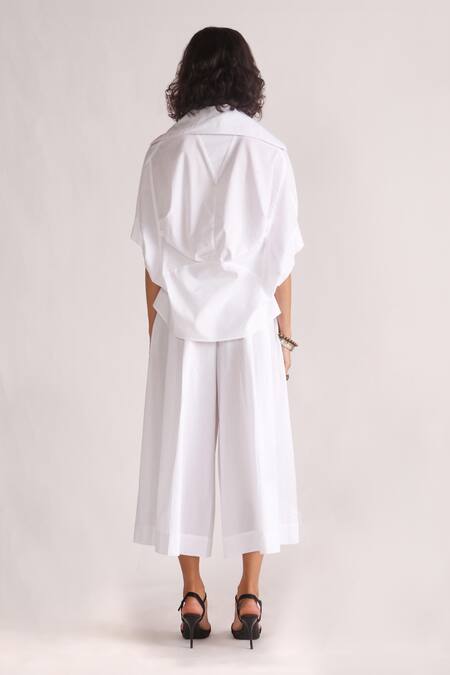 House Of Three Hridaya Wide Leg Pleated Solid Pant 