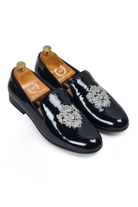 Domani Regal Bee Embroidered Slipons 