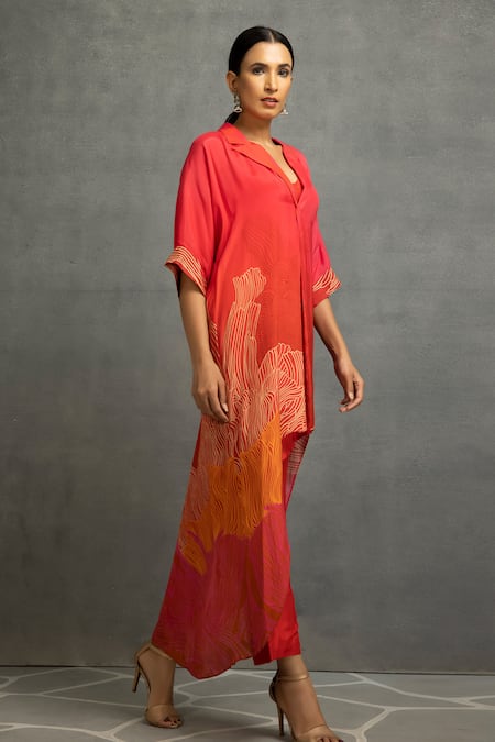 Shop Kahani Lush Red Cotton, Silk Collared Printed High Low Tunic And Pant Set at Aza Fashions Shop_Kahani Lush_Red Cotton, Silk Collared Printed High Low Tunic And Pant Set _at_Aza_Fashions