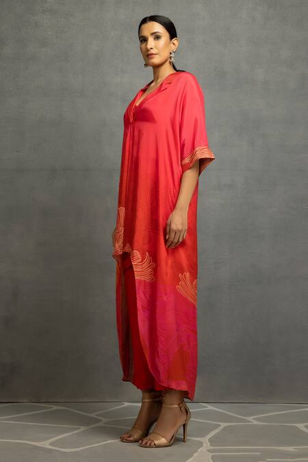 Kahani Lush Red Cotton, Silk Collared Printed High Low Tunic And Pant Set Online at Aza Fashions Kahani Lush_Red Cotton, Silk Collared Printed High Low Tunic And Pant Set _Online_at_Aza_Fashions